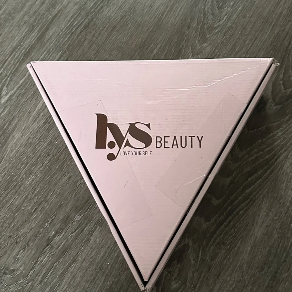 LYS Beauty Bundle Shade MN1 Concealer & skin tint MN1
